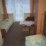 Hostel Gościnne żak